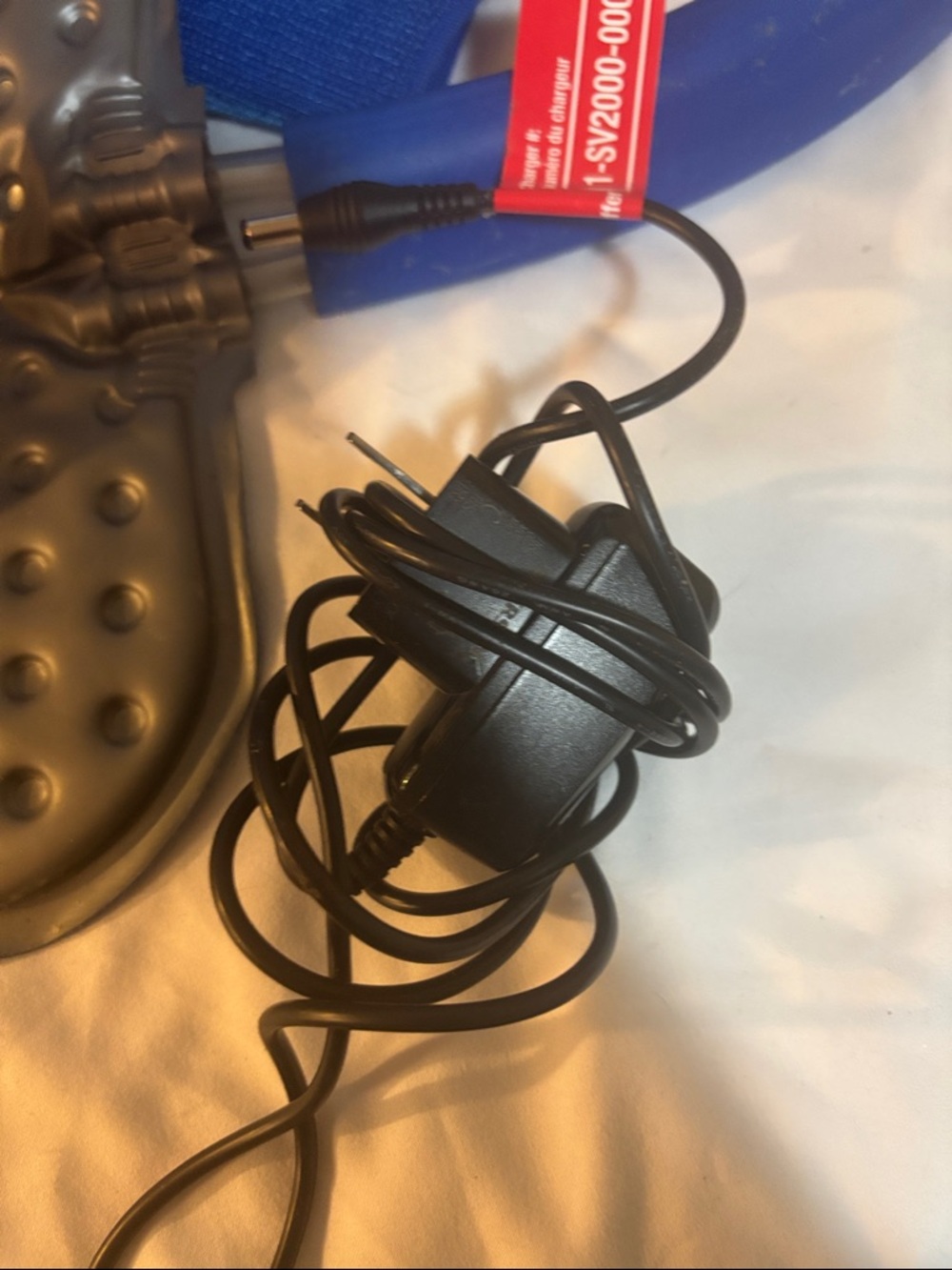 Active Ice Blue Cold Therapy Unit with Blue Gel Pads - Picture 3 of 10